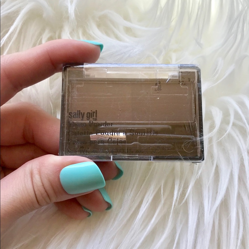 EBONY BROW POWDER